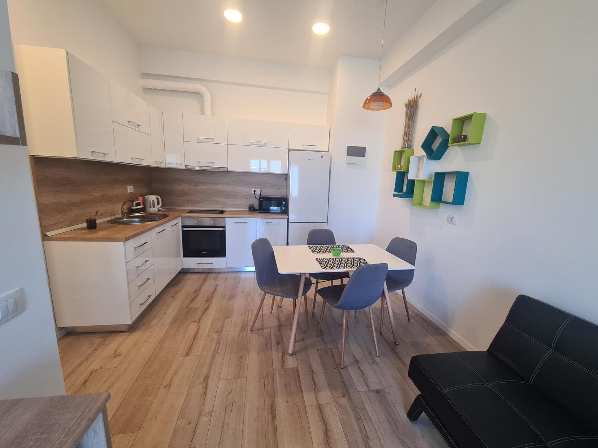 Luxury Central Newapartments One Bacau Ngoại thất bức ảnh