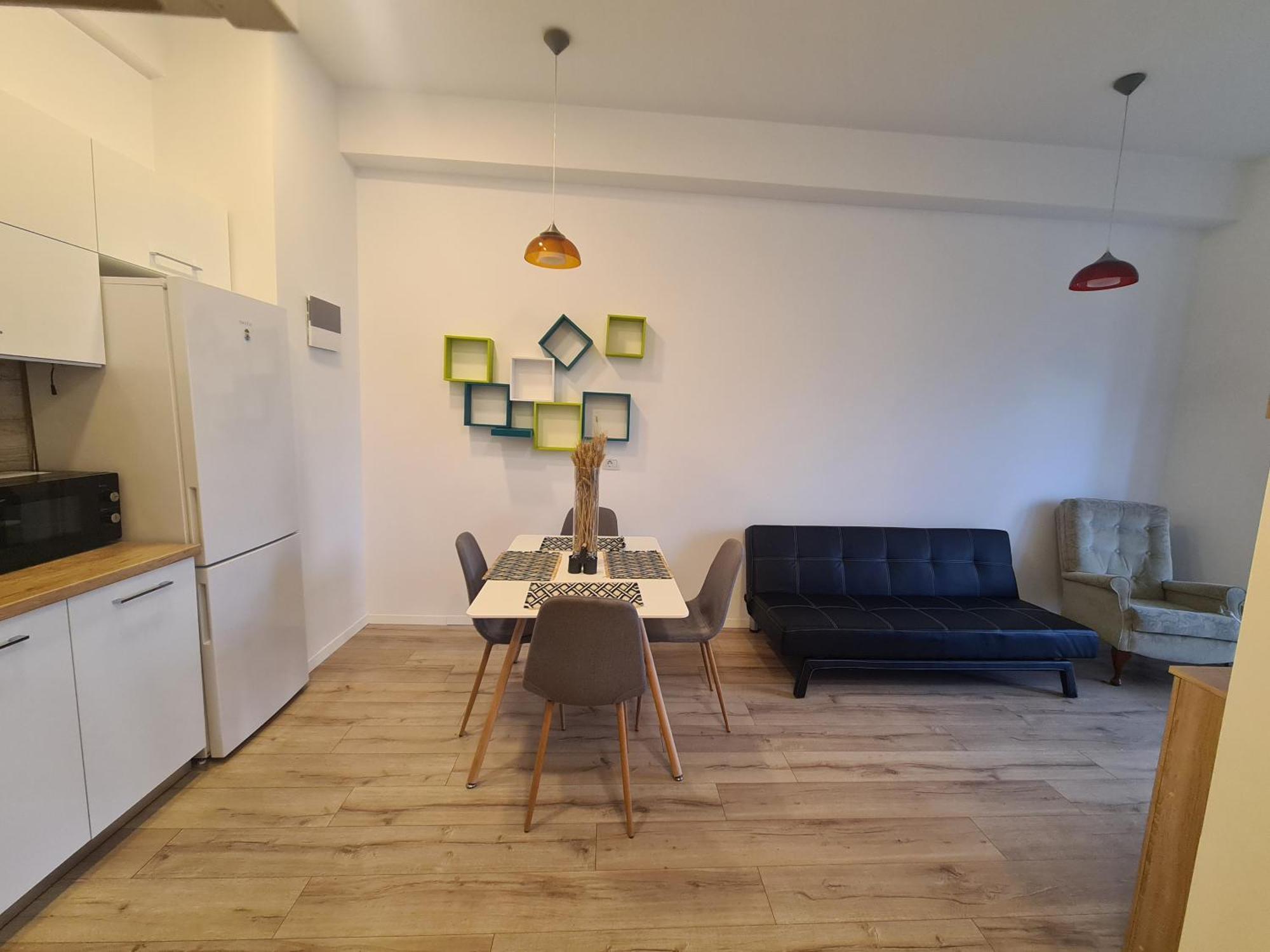 Luxury Central Newapartments One Bacau Ngoại thất bức ảnh